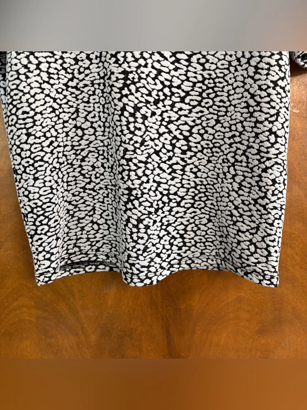 Zara Black & White Leopard Print Puff Mock Neck Sleeve Blouse Top Office Preppy